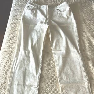 Bandolino white jeans